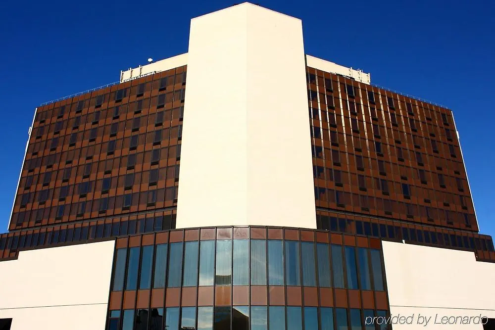 Wyndham Garden Norfolk Downtown Hotel