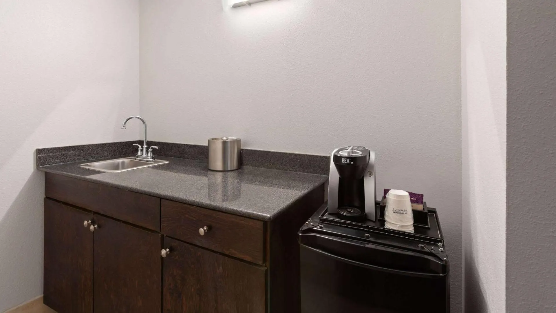 Wyndham Garden Norfolk Downtown Hotel 3*,  United States