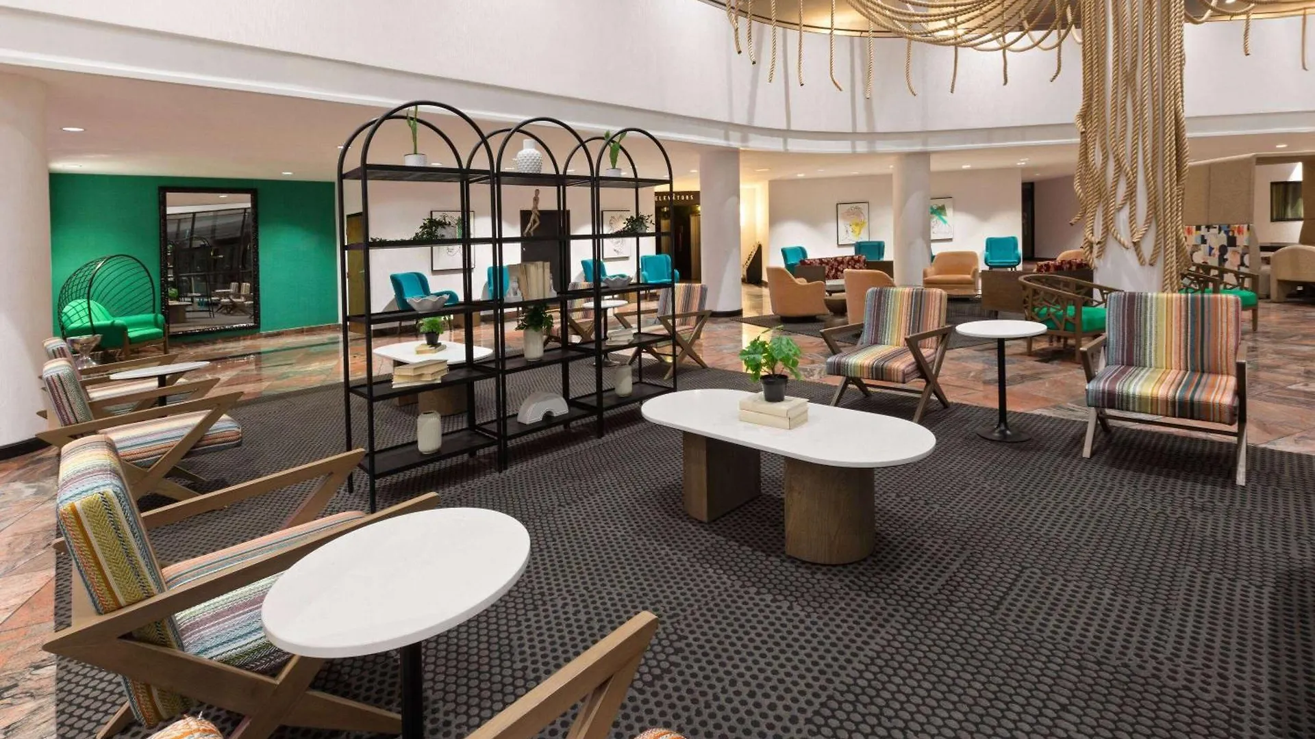 Wyndham Garden Norfolk Downtown Hotel