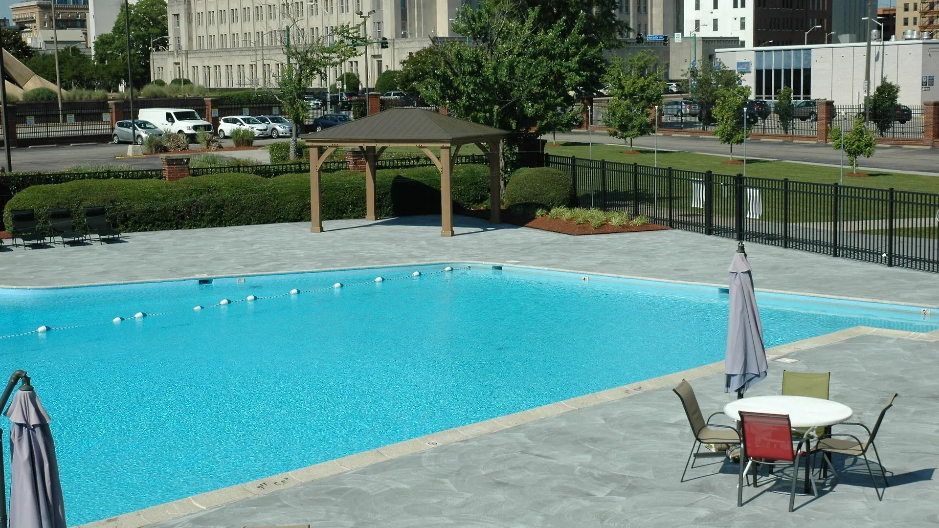 Wyndham Garden Norfolk Downtown Hotel