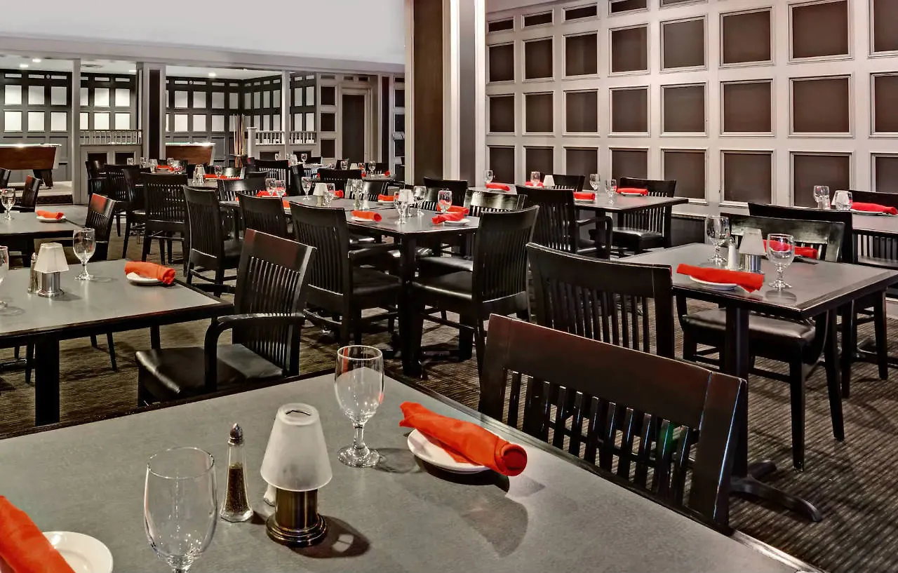 Wyndham Garden Norfolk Downtown Hotel 3*,